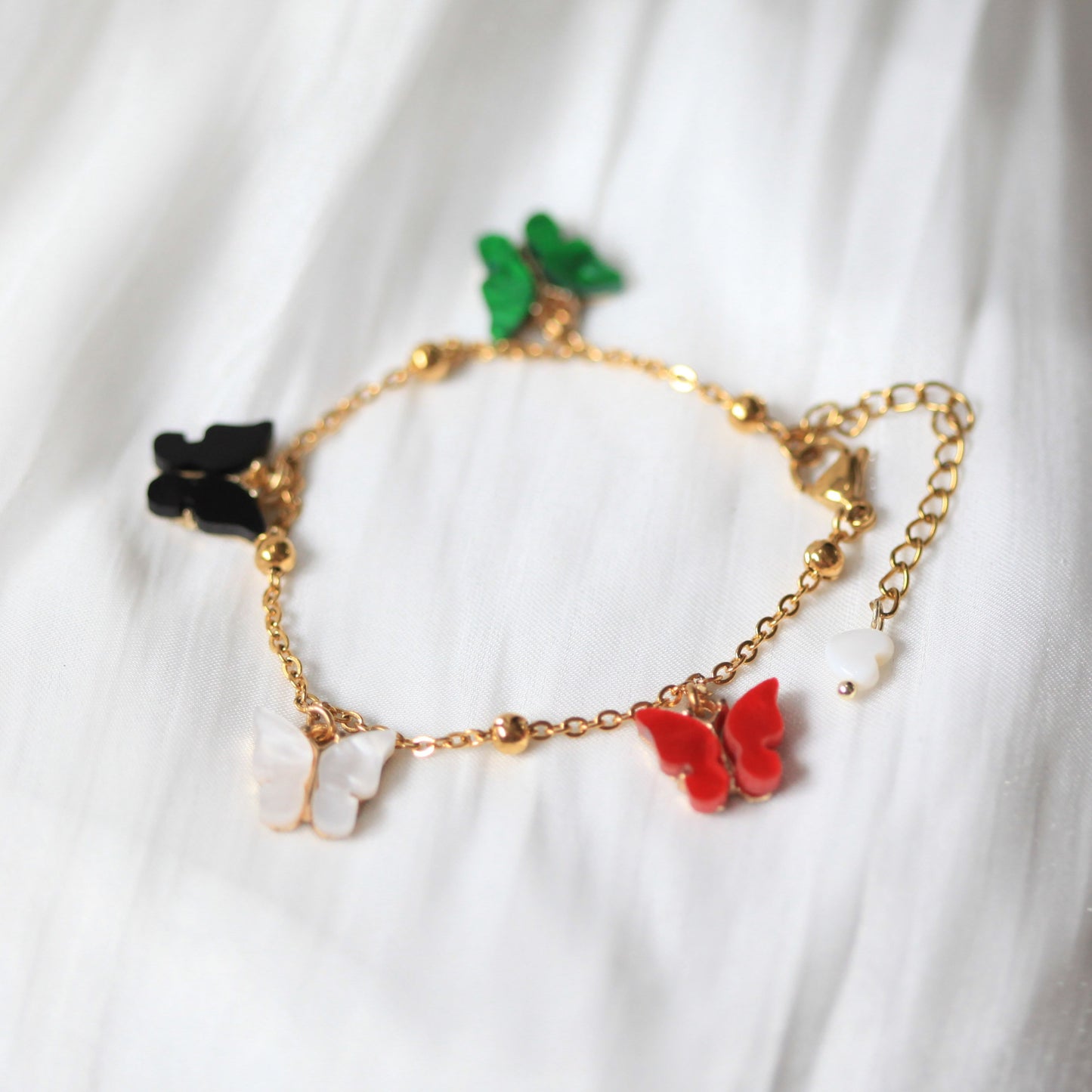 Upon Free Wings (Bracelet)