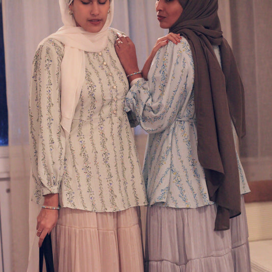 Whispers of Thyme (The Grounded Dreamer)