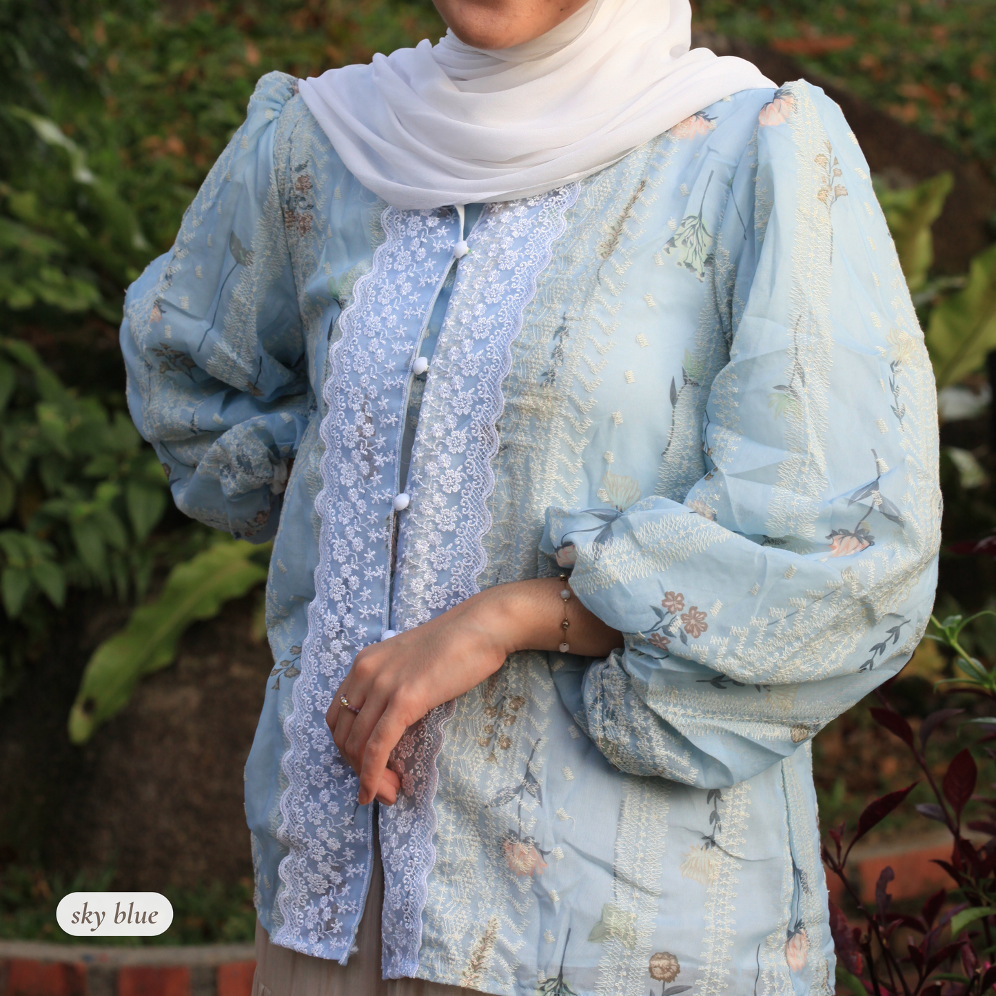 Rosemary Verse blouse by Dreamers’ Side – modest hijabi floral blouse with lace details, soft feminine silhouette, and elegant vintage-inspired design for modest fashion wear